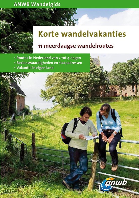 Cover van het boek 'ANWB Wandelgids Korte wandelvakanties' van  ANWB