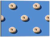 Dibond - Donut's op Blauwe Achtergrond - 40x30cm Foto op Aluminium (Wanddecoratie van metaal)