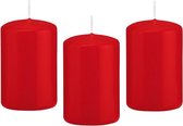 12x stuks rode cilinderkaars/stompkaars 5 x 8 cm 18 branduren - Geurloze kaarsen - Woondecoraties