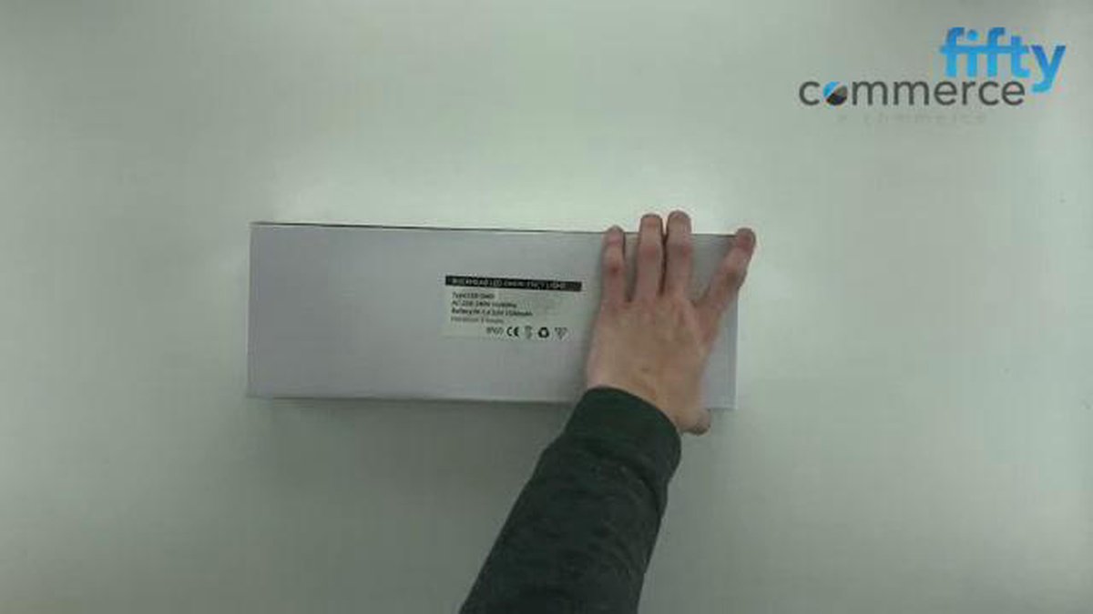 Wandmontage Nooduitgang Verlichting WIYETY LED Noodverlichting - 4 Uitgangspictogrammen, IP65 Waterdicht - Voor Binnen En Buiten, Gemakkelijk Te Monteren Op De Muur Noodverlichting Met Pictogrammen
