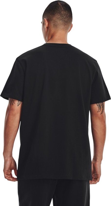 Under Armour T-Shirt UA Heavyweight Kurzarm-Oberteil mit aufgesticktem Logo