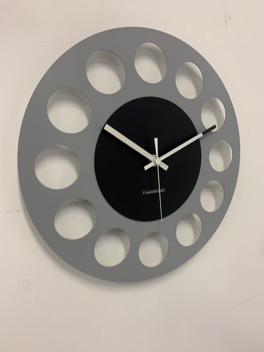Wandklok CHANTALBRANDO -- GREY & BLACK TORNADO 40 -- MODERN DESIGN --