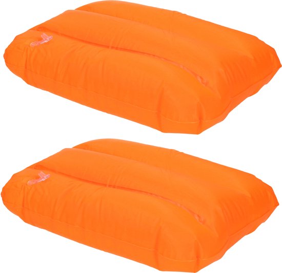 2x Opblaasbare kussentjes oranje 28 x 19 cm – Reiskussens – Opblaasbare kussens voor onderweg/strand/zwembad