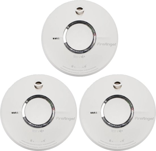 Drie witte FireAngel rookmelders met zwarte ring en testknop.
