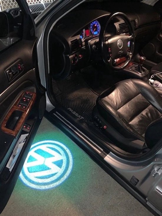 yufana 2 Stuks Auto Welkom Licht, HD Autodeurverlichting, Draadloze LED yufana 2 Stuks Auto Welkom Licht, HD Autodeurverlichting, Draadloze LED