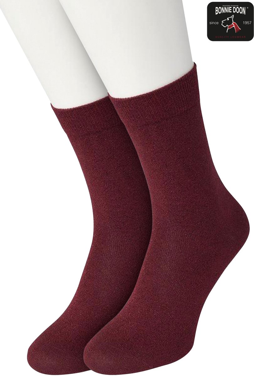 Bonnie Doon Set Katoenen Glitter Sokken Dames Donker Rood maat 36/42 - Set met 2 paar Sokken - Glitter Subtiel - Katoen met zachte Lurex - Zachte Sokken - Gladde Naden - Perfecte Pasform - 2 pack - Multipack - Steen Rood - OL05113802.360