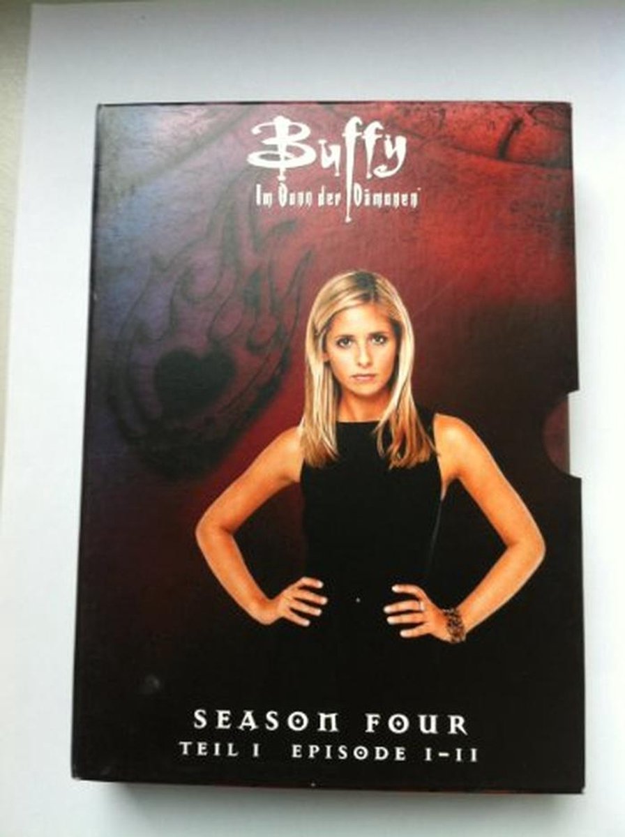 Buffy Seizoen 4 Boxset 1 - Afleveringen 1 tot 11