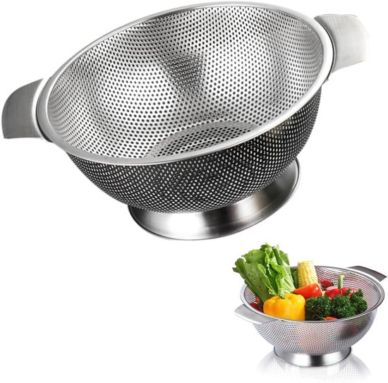 Stainless steel pasta strainer, kitchen strainer with handles and fine holes for quick draining of pasta, vegetables and more - dishwasher safe and rustproof.
