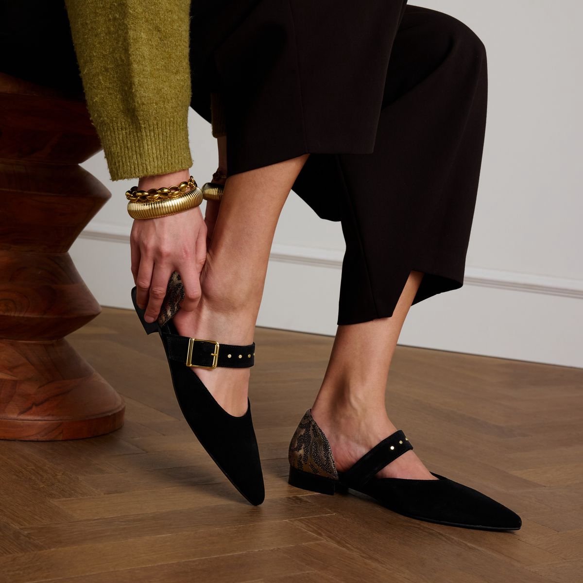Manfield - Dames - Zwarte suède loafers - Maat 42