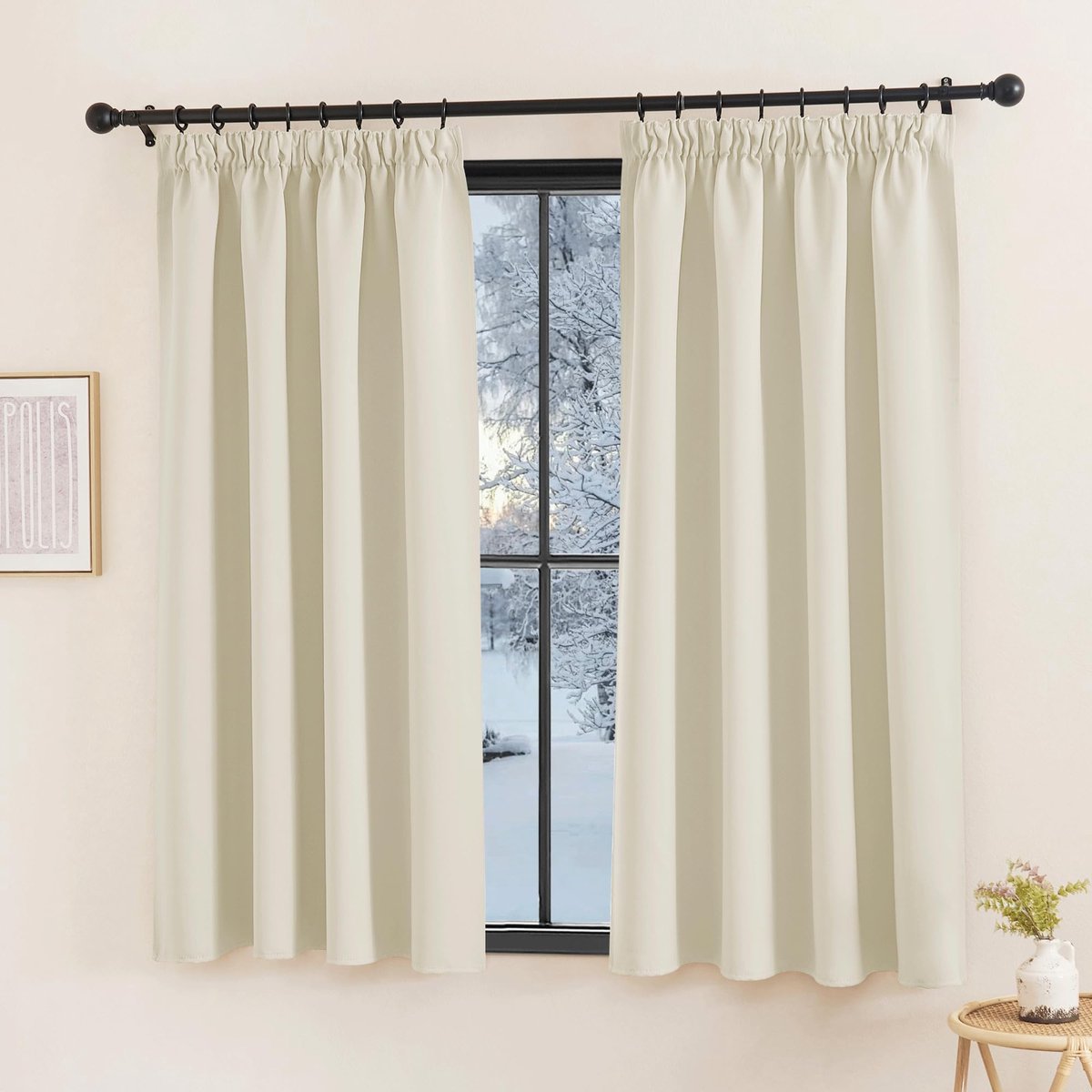 Unyqoos Set van 2 elegante beige thermogordijnen voor optimale isolatie en privacy Lichtbeige