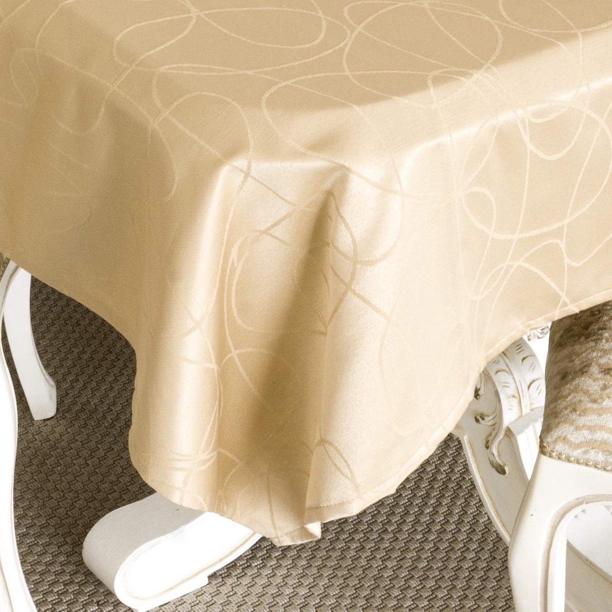 Beige Tafelkleed - Vlekbestendig - Groot Formaat - Katoenmix