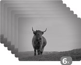 Placemat - Placemats kunststof - Dieren - Schotse hooglander - Zwart wit - Natuur - Landelijk - 45x30 cm - 6 stuks - Hittebestendig - Anti-Slip - Onderlegger - Afneembaar