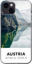Geschikt voor iPhone 13 mini hoesje - Oostenrijk - Water - Groen - Alpen - Siliconen Telefoonhoesje