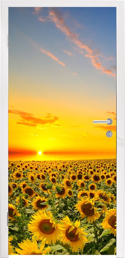 Deursticker Bloemen - Zonnebloem - Zonsondergang - Nacht - Oranje - 90x215 cm - Deurposter