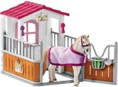 Schleich Horse Club Speelfigurenset - Lusitano en haar Gezellige Paardenstal - Kinderspeeldgoed voor Jongens en Meisjes - vanaf 5 jaar - 12 Onderdelen - 42368