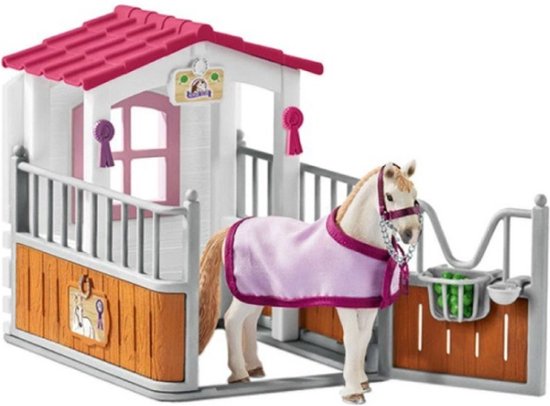 Foto: Schleich speelset paardenbox met lusitano merrie