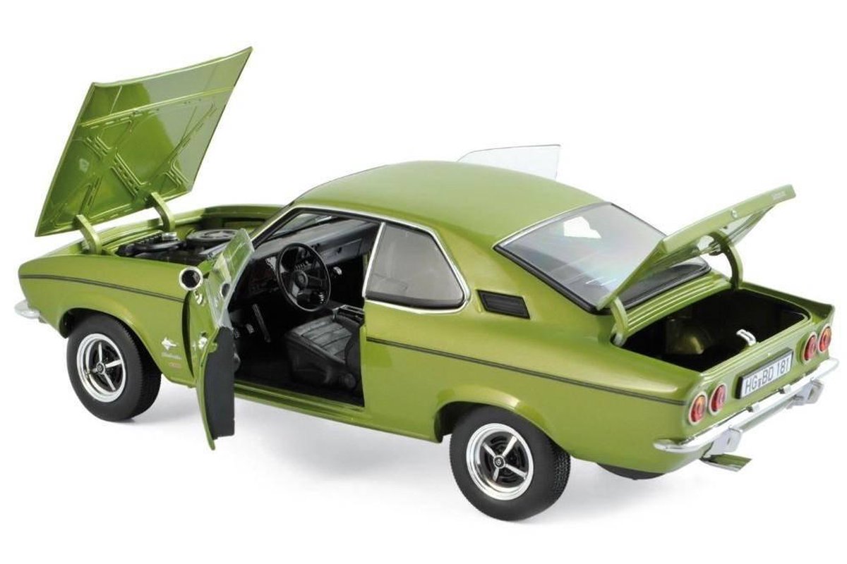 Opel Manta A 1975 Lemongroen Metallic 118 Norev