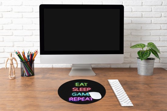 Gaming Muismat - Mousepad - 40x40 cm - Gaming - Led - Quote - Eat sleep game repeat - Gamen - Geschikt voor Gaming Muis en Gaming PC set - Schoolspullen tieners
