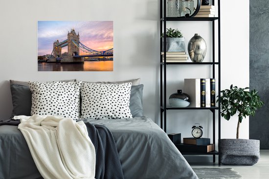 Poster Zonsopgang bij de Tower Bridge in Engeland - 90x60 cm