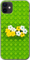Geschikt voor iPhone 12 mini hoesje - Ondervloer met bloemen - Siliconen Telefoonhoesje