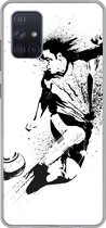 Geschikt voor Samsung Galaxy A51 5G hoesje - Een illustratie van een persoon die een voetbal richting doel schiet - Jongens - Jongetje - Kind - Siliconen Telefoonhoesje