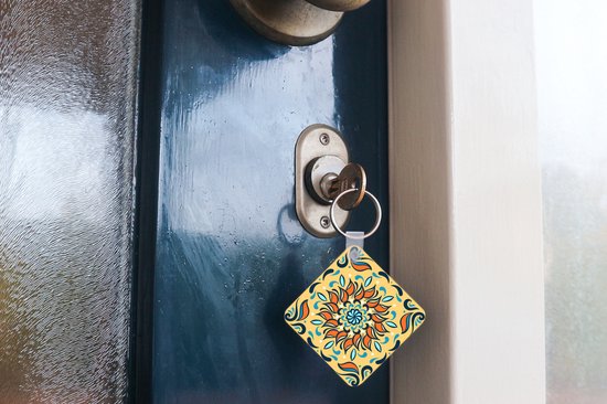 Porte-clés Motif carré 1: 1 - Motif carré d'un tournesol orange sur fond orange clair Porte-clés plastique - Porte-clés carré avec photo