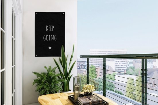 Décoration de jardin citation anglaise Continuez avec un coeur fond noir - 40x60 cm - Affiche de jardin
