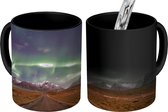 Magische Mok - Foto op Warmte Mok - Noorderlicht boven weg in Noorwegen - 350 ML