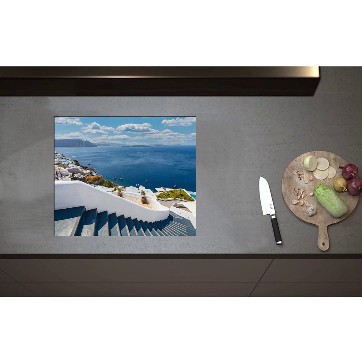 Inductieplaat Beschermer - Blauwgekleurde Trap naar de Zee bij Grieks Dorp - 59x50 cm - 2 mm Dik - Inductie Beschermer - Bescherming Inductiekookplaat - Kookplaat Beschermer van Zwart Vinyl