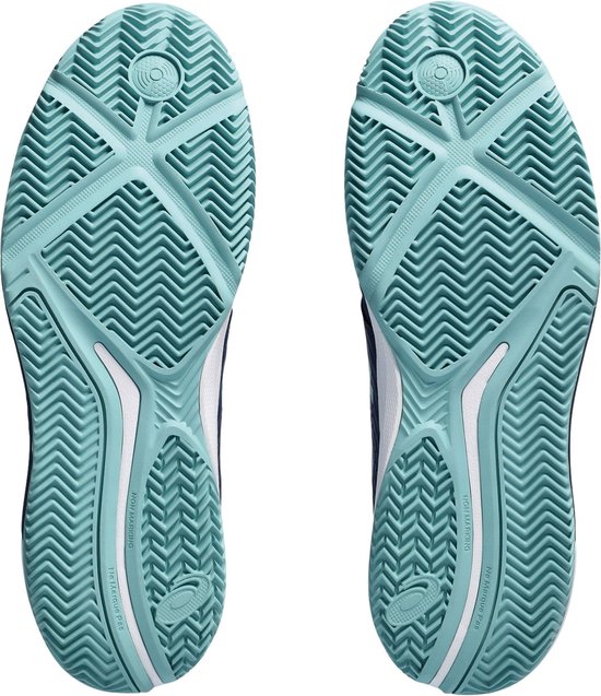 Lichtblauwe profielzool van ASICS Gel-Challenger Padel schoenen met visgraatpatroon en non-marking aanduiding.
