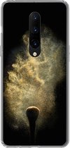 Geschikt voor OnePlus 7 Pro hoesje - Goud poeder op een zwarte achtergrond - Siliconen Telefoonhoesje
