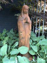 Mère Marie / Mother Mary, grande statue en pierre pleine, oxyde.