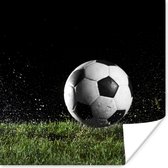 Poster - Voetbal - Sport - Gras - Fotoposter - Muurposter - Woonkamer decoratie - 100x100 cm - Muurposters slaapkamer - Kamer decoratie - Muurdecoratie - Wanddecoratie