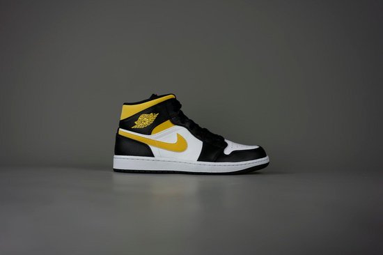 Sneakers NIKE JORDAN uomo 42.5 - Depop