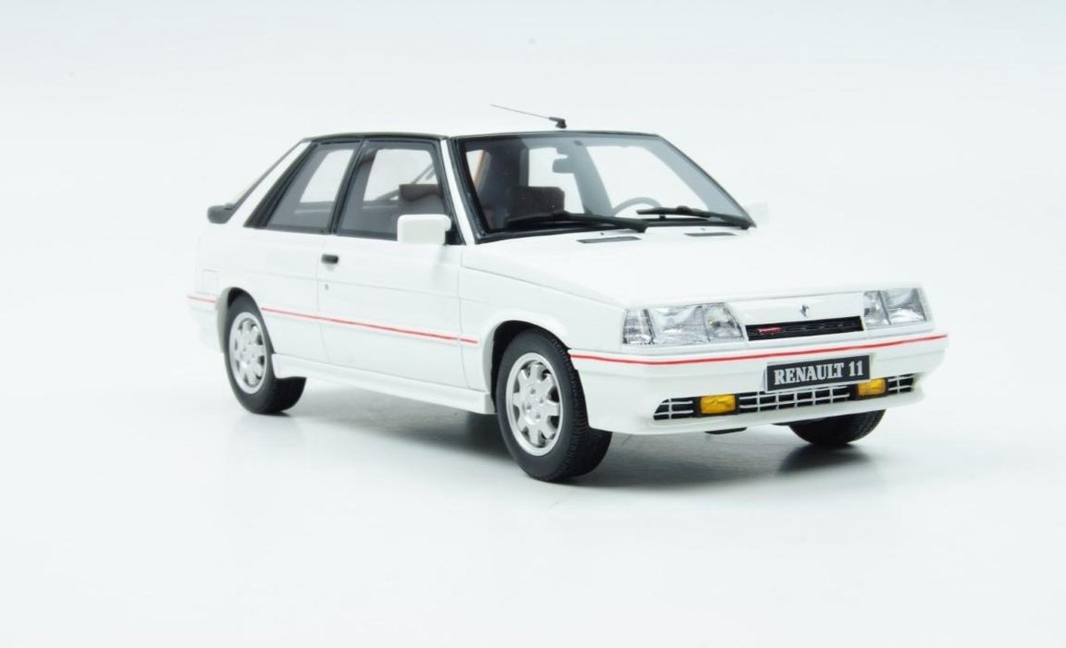 Otto Mobile Renault 11 Turbo Ph2 1987 Wit 1:18 | bol