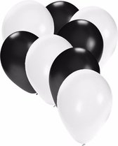 30x ballonnen wit en zwart - 27 cm - zwarte / witte versiering