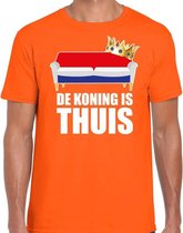 Koningsdag t-shirt de Koning is thuis oranje voor heren - Woningsdag - thuisblijvers / Kingsday thuis vieren M