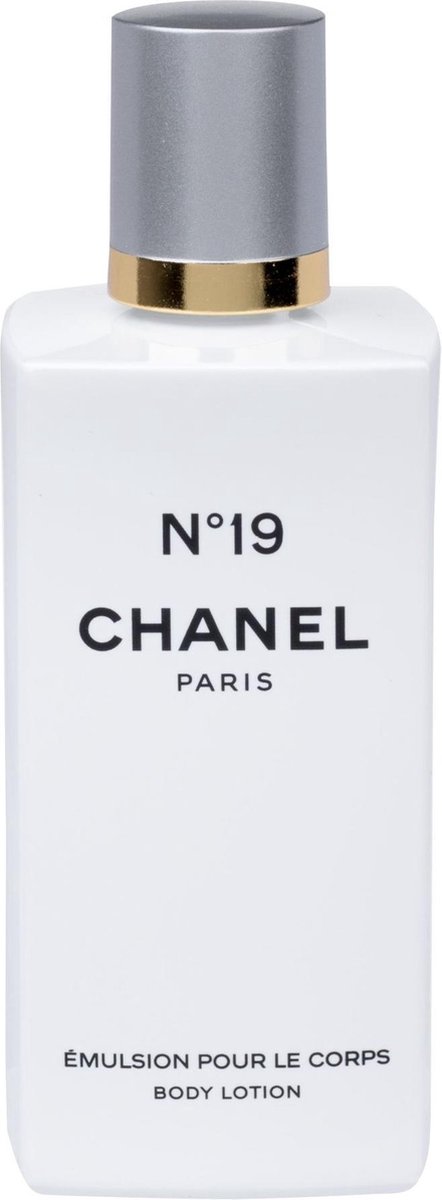Chanel No 19 Body Lotion | bol
