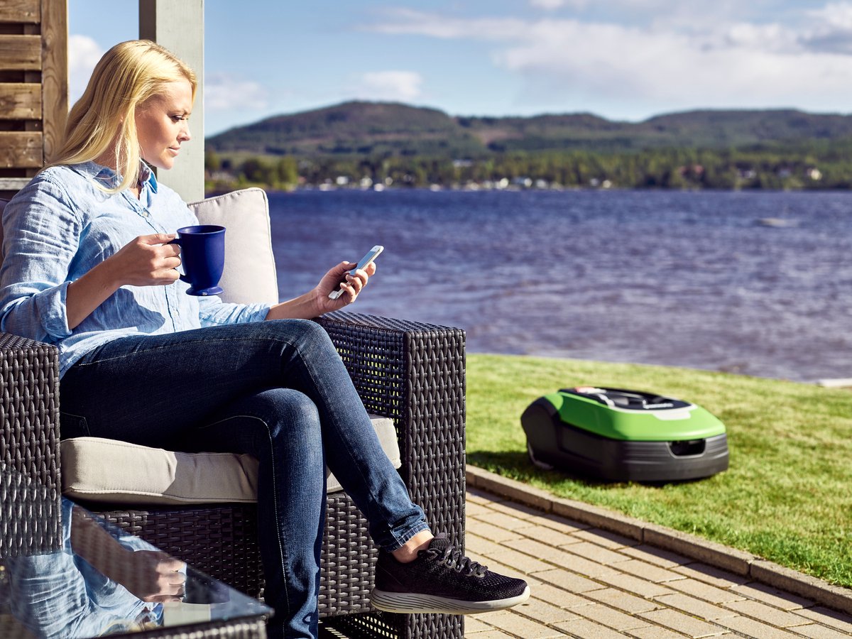 Afbeelding 2 van Greenworks Robotmaaier Optimow® 10 pro