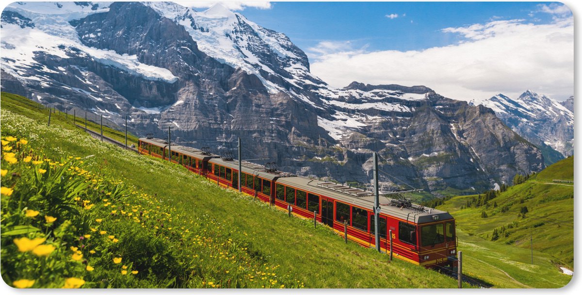 Muismat XXL - Bureau onderlegger - Bureau mat - Een rode trein in de Alpen - 120x60 cm - XXL muismat