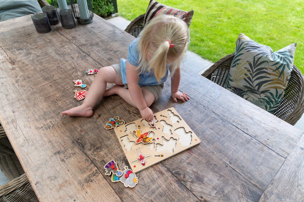 Knoppuzzel Circus – Klein – Houten Puzzel – Rode Kunststof Knopjes – Kinderen Puzzel met Dierenthema – Engelhart — afbeelding 4