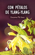 Con pétalos de Ylang-Ylang