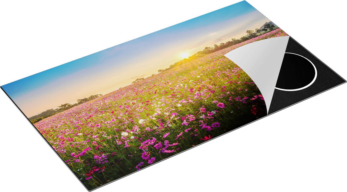 Chefcare Inductie Beschermer Bloemenveld met Roze Kosmos - 91,2x52 cm - Afdekplaat Inductie - Kookplaat Beschermer - Inductie Mat