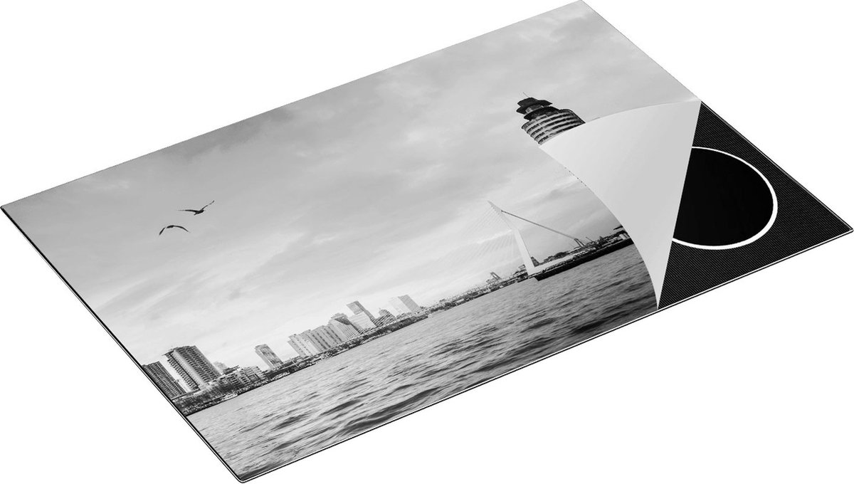 Chefcare Inductie Beschermer Rotterdamse Skyline aan het Water - Zwart Wit - 78x52 cm - Afdekplaat Inductie - Kookplaat Beschermer - Inductie Mat