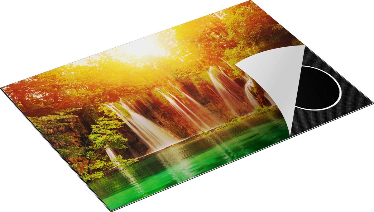 Chefcare Inductie Beschermer Watervallen bij het Groene Meer met Zon - 75x55 cm - Afdekplaat Inductie - Kookplaat Beschermer - Inductie Mat