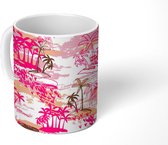 Mok - Koffiemok - Strand - Palmboom - Patronen - Roze - Mokken - 350 ML - Beker - Koffiemokken - Theemok