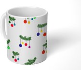 Mok - Koffiemok - Patronen - Kerstballen - Takken - Kerst - Mokken - 350 ML - Beker - Koffiemokken - Theemok