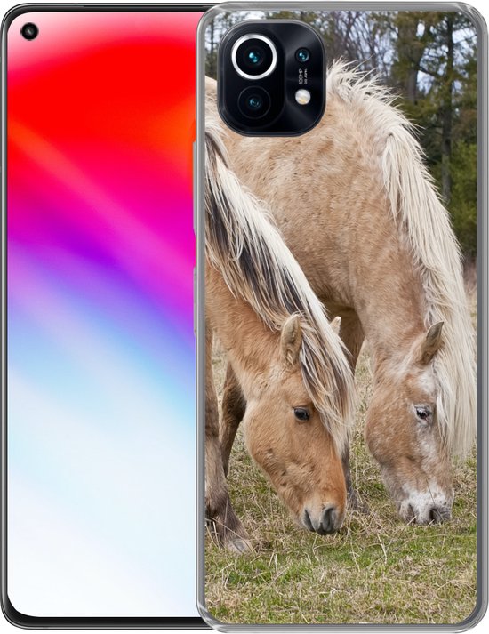 Xiaomi Mi 11 - Deux chevaux du fjord paissant dans un champ d'herbe - Coque en Siliconen pour téléphone
