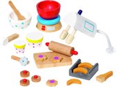 Accessoires de cuisson pour maison de poupée en bois Goki 22 pièces
