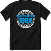 1982 Limited Edition | Feest Kado T-Shirt Heren - Dames | Wit - Blauw | Perfect Verjaardag Cadeau Shirt | Grappige Spreuken - Zinnen - Teksten | Maat S